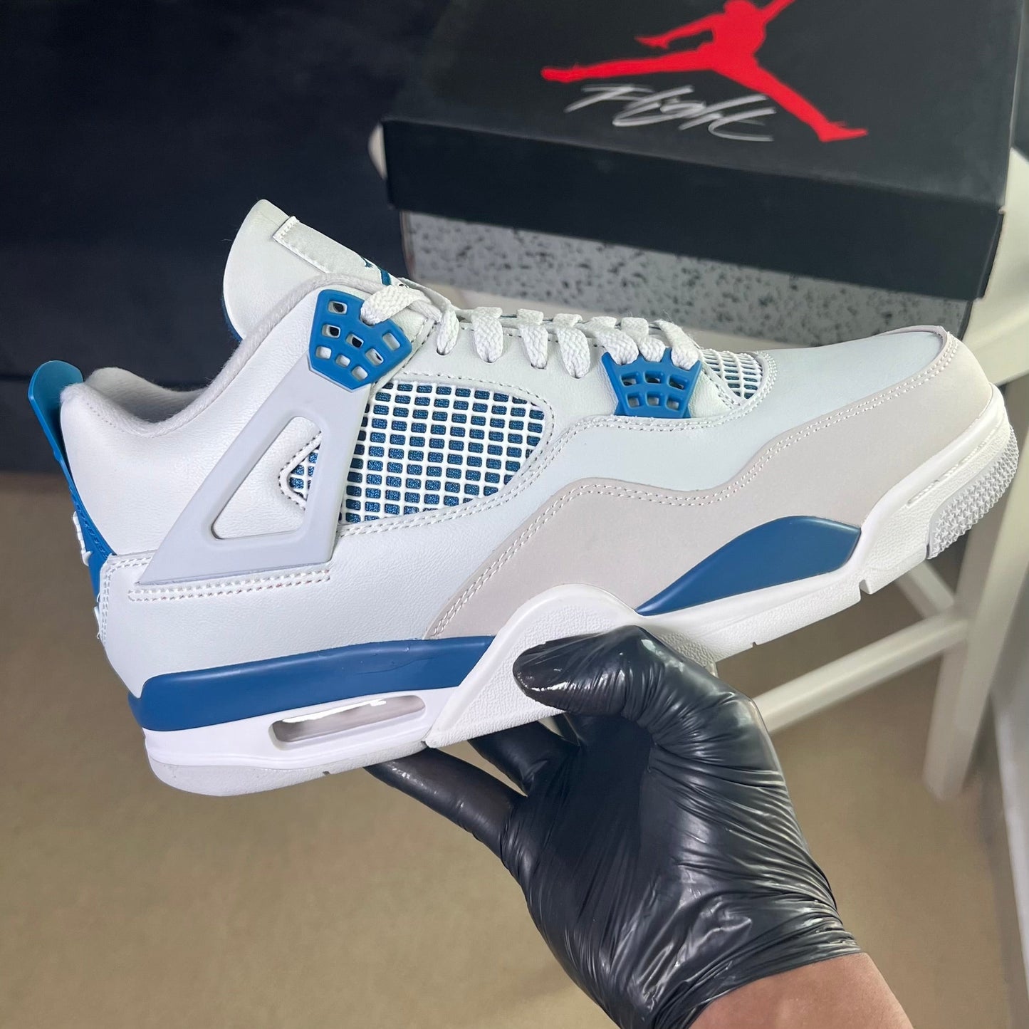 Air Jordan 4 “Military Blue”