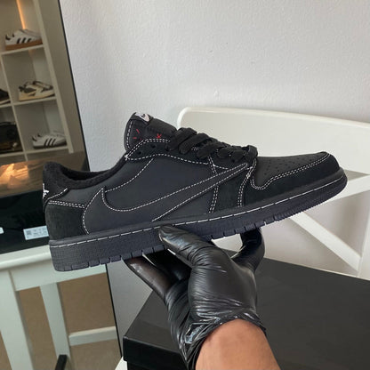 Travis Scott x Jordan 1 Low “Phantom”