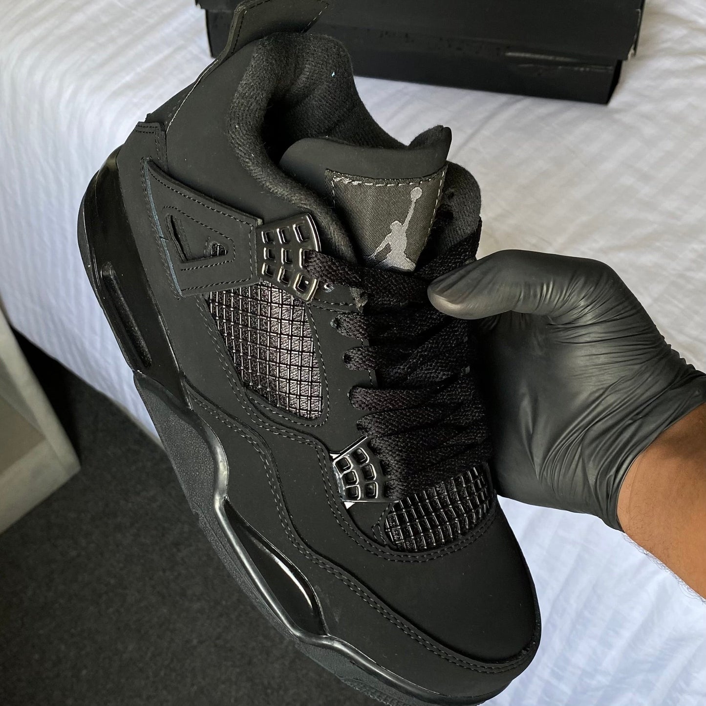 Air Jordan 4 Retro “Black Cat”