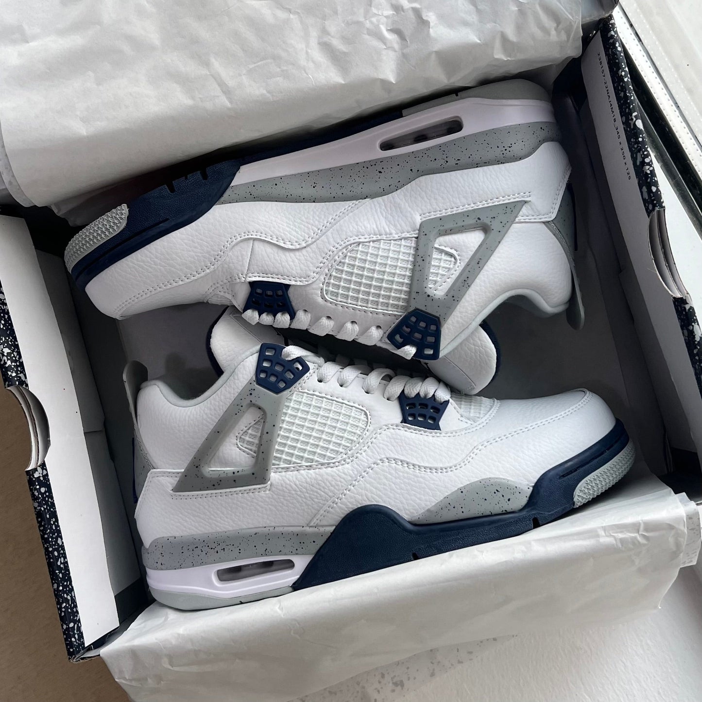 Air Jordan 4 Retro ‘Midnight Navy’