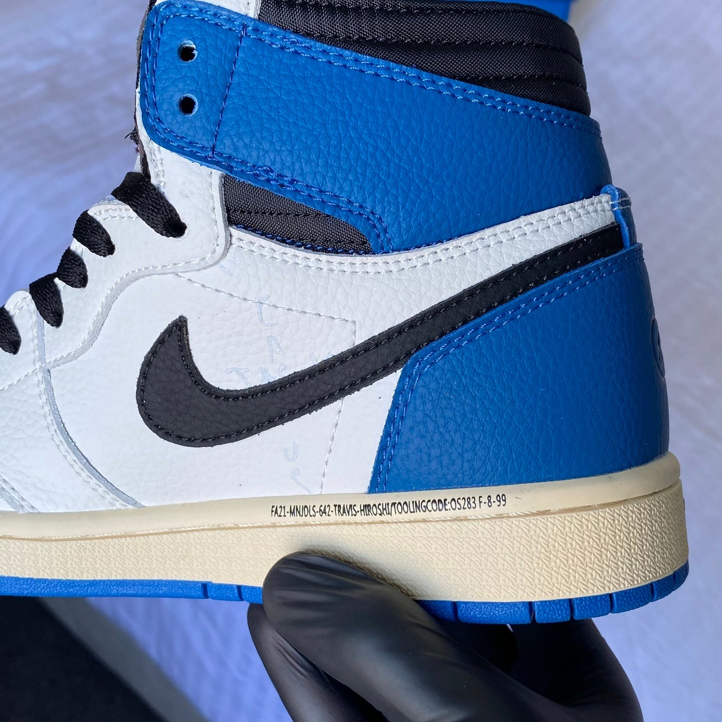 Travis Scott x Fragment Air Jordan 1 High