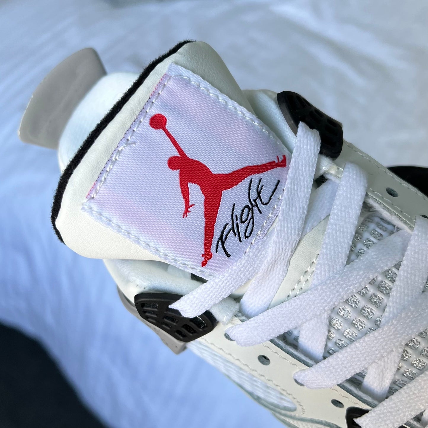 Air Jordan 4 Retro “White Cement”