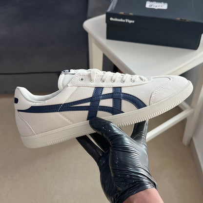 Onitsuka Tiger Tokuten “White Blue”