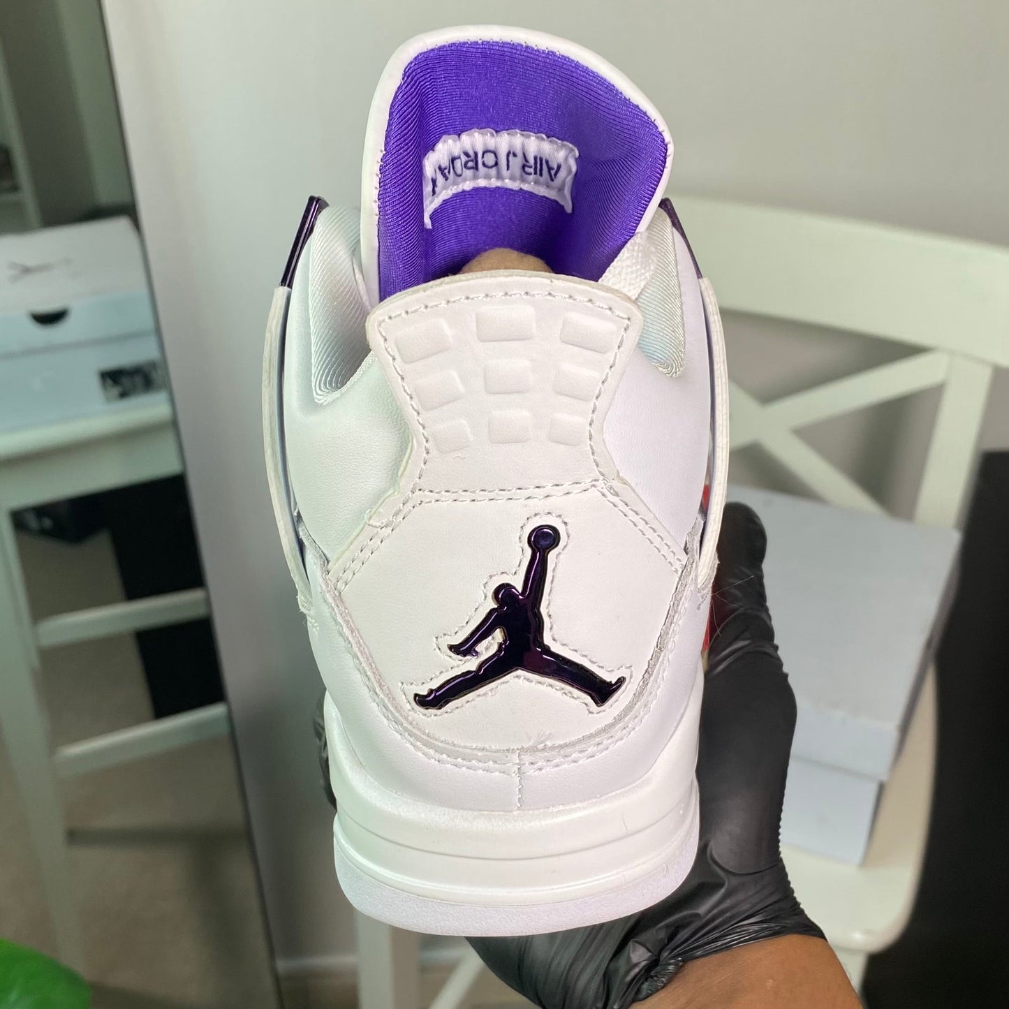 Air Jordan 4 Retro “Metallic Purple”