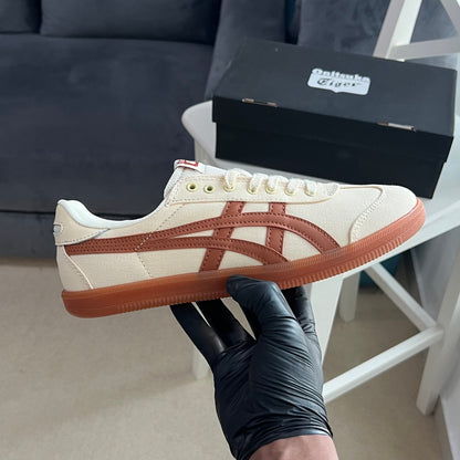 Onitsuka Tiger Tokuten “Cream/Caramel”