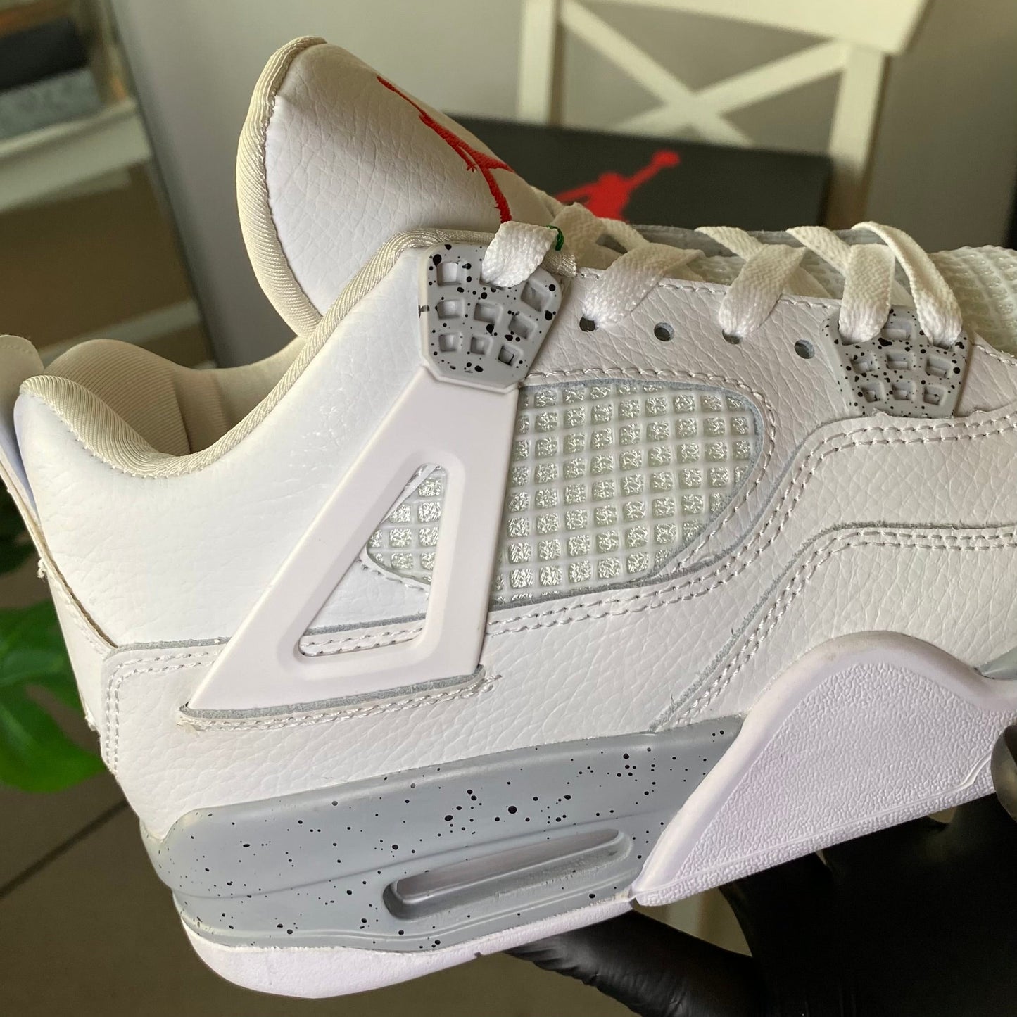 Air Jordan 4 “White Oreo”