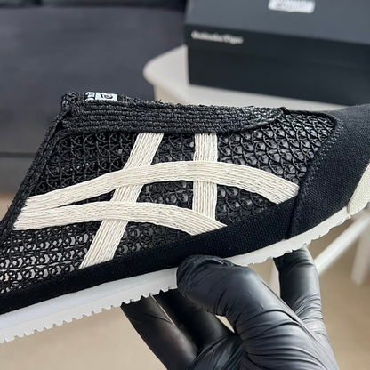 Onitsuka Tiger Mexico 66 Sabot “Black Cream”