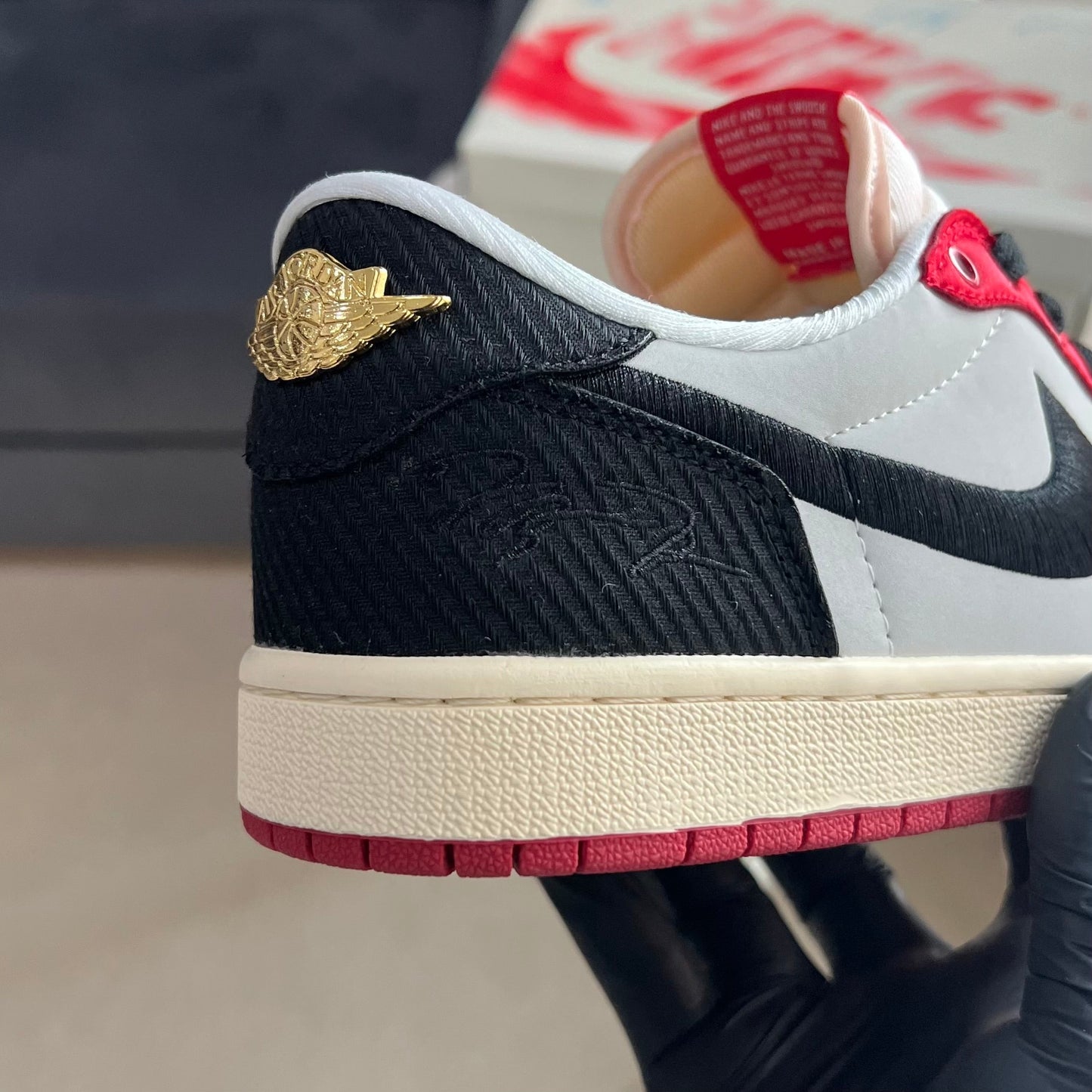 Jordan 1 Low OG “Trophy Room Rookie Card Away”