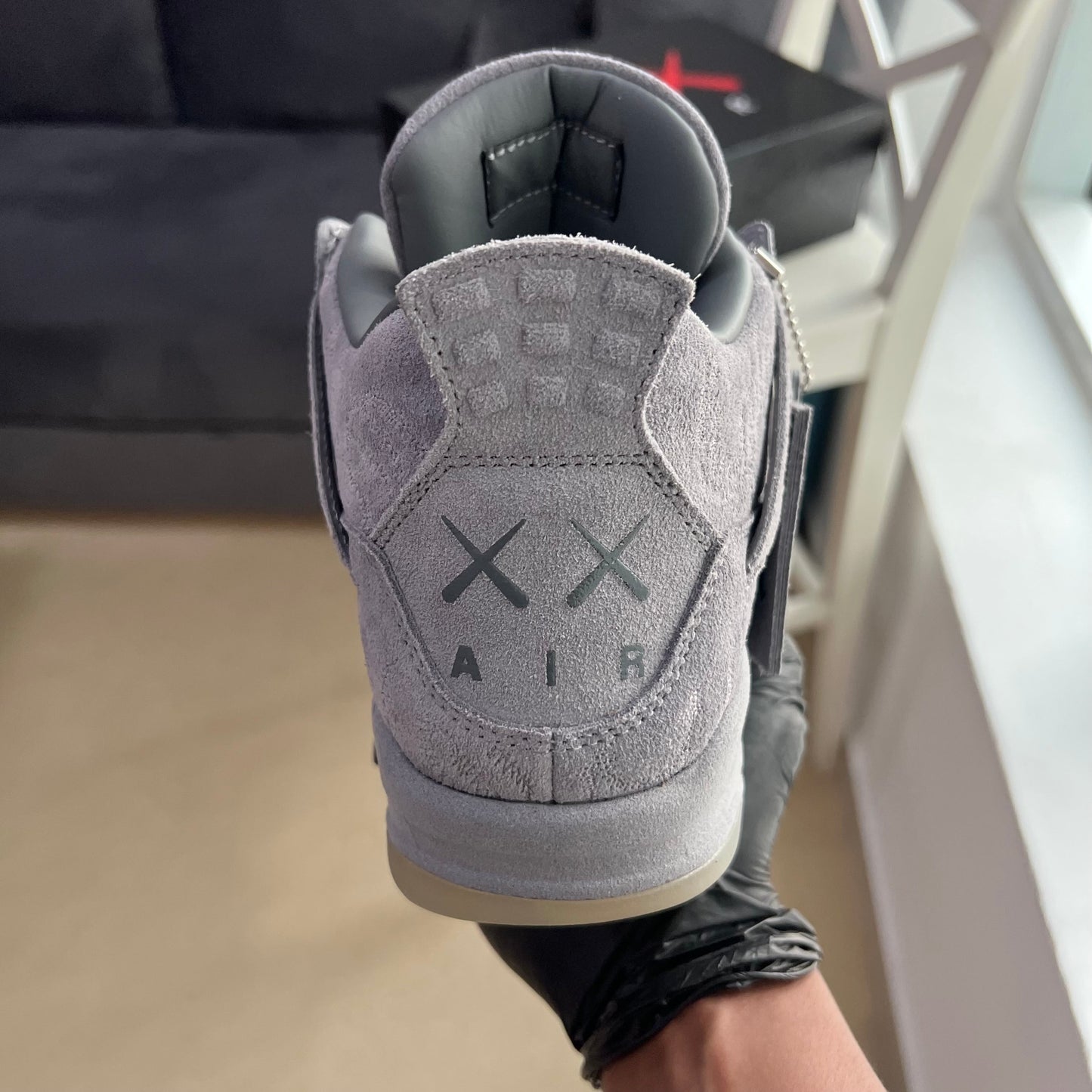 Air Jordan 4 Retro “Kaws”