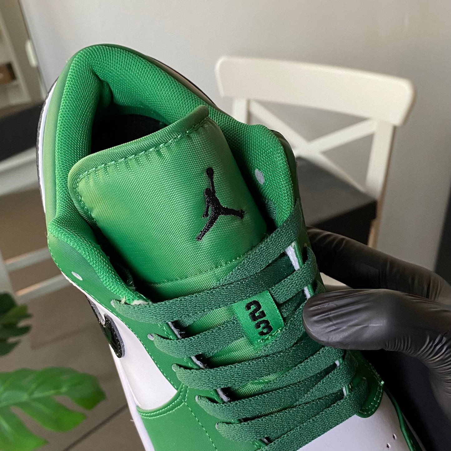 Air Jordan 1 Low “Pine Green”