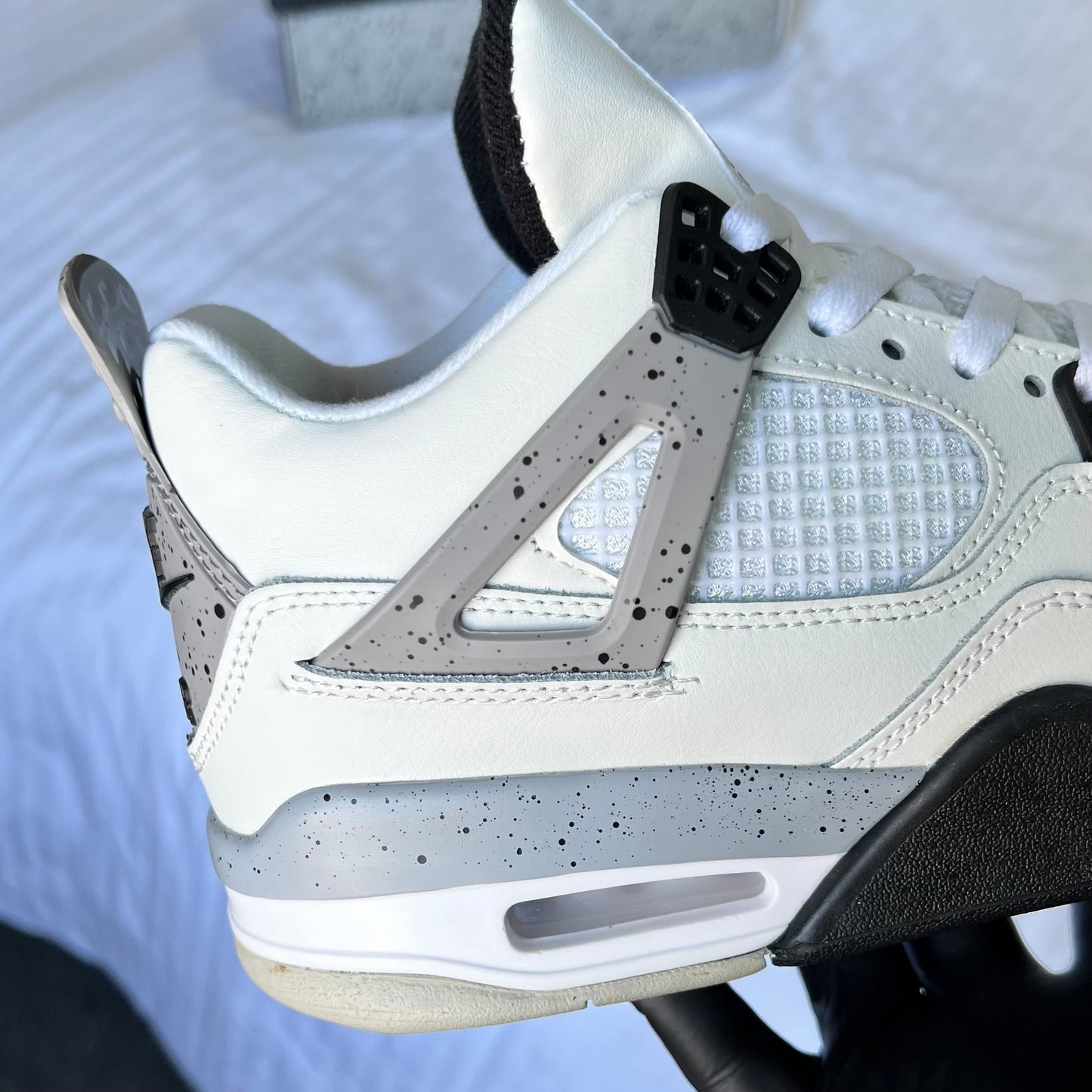 Air Jordan 4 Retro “White Cement”