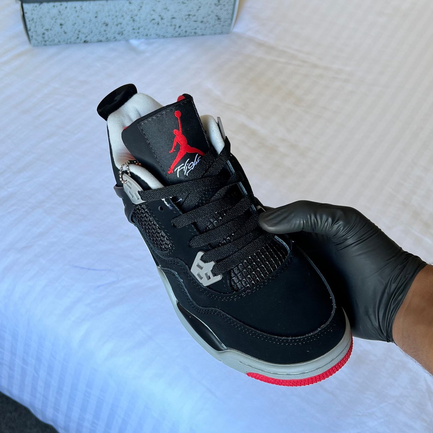 Air Jordan 4 Retro OG ‘Bred’ 2019