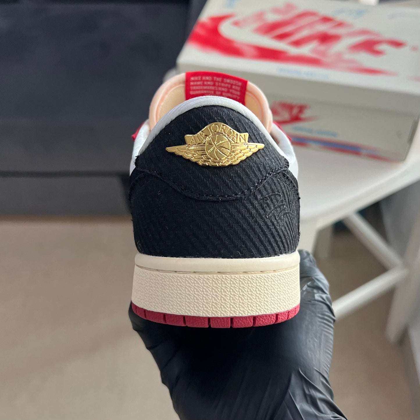 Jordan 1 Low OG “Trophy Room Rookie Card Away”