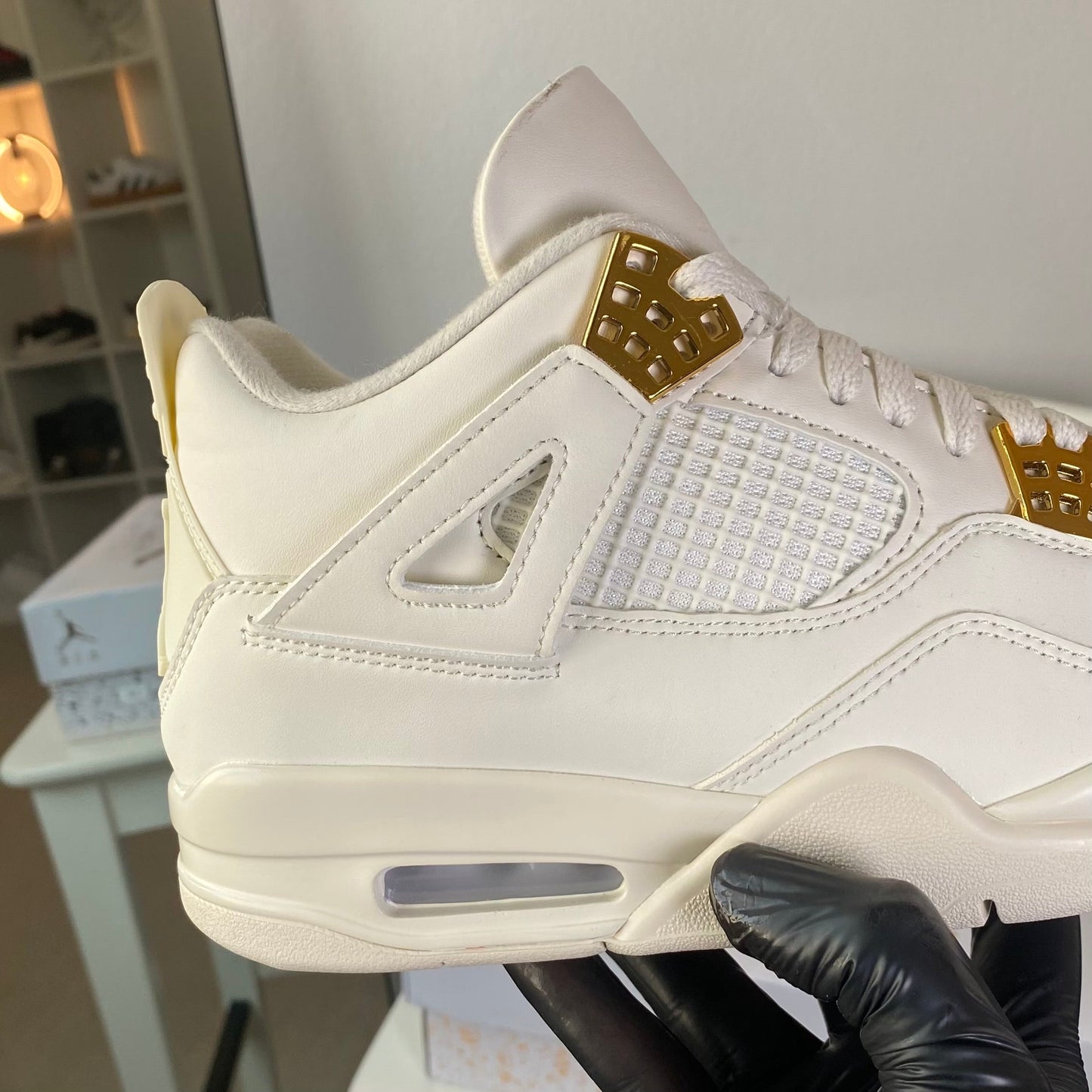 Air Jordan 4 “Metallic Gold”