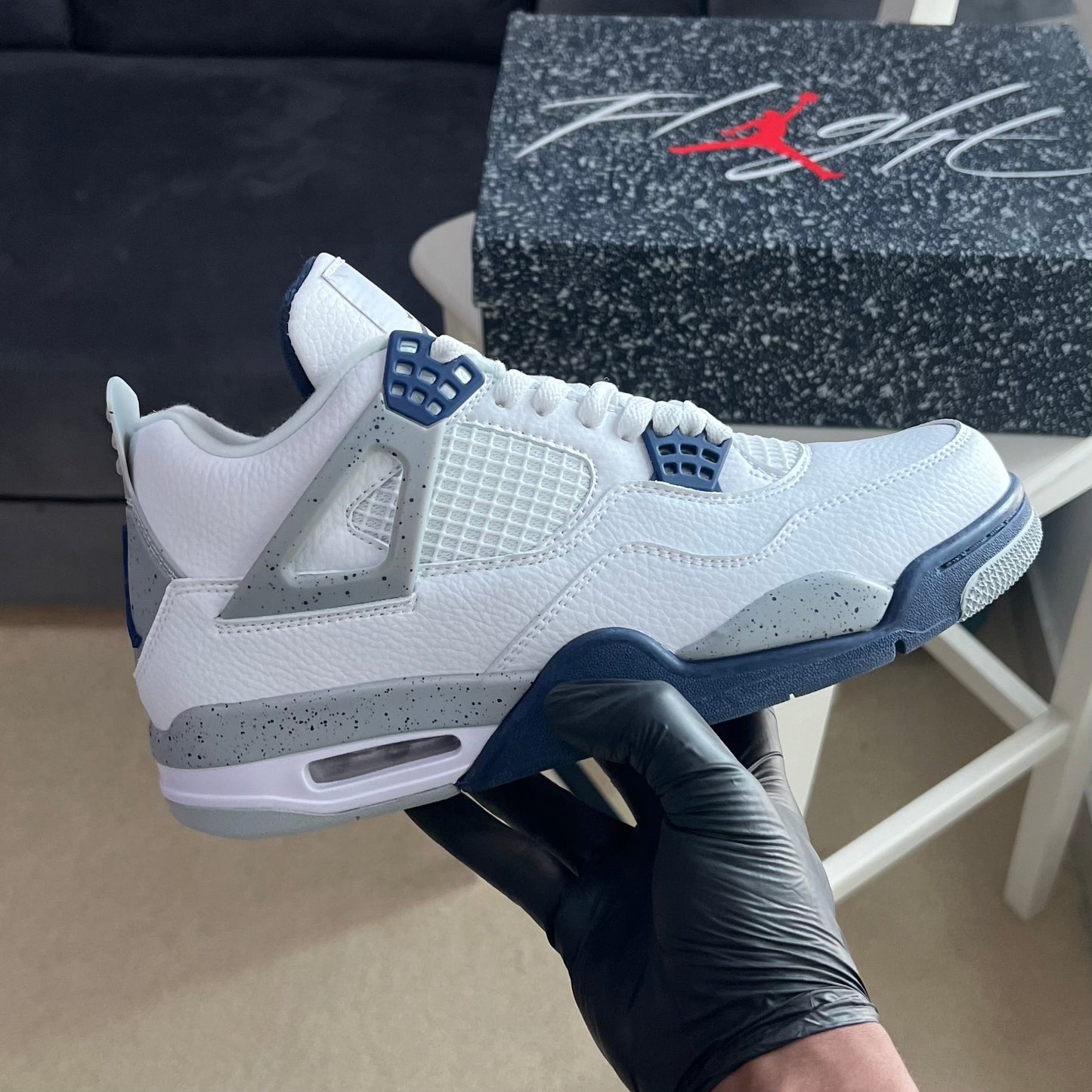 Air Jordan 4 Retro ‘Midnight Navy’