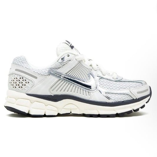 Nike Zoom Vomero 5 “Photon Dust Metallic Silver”