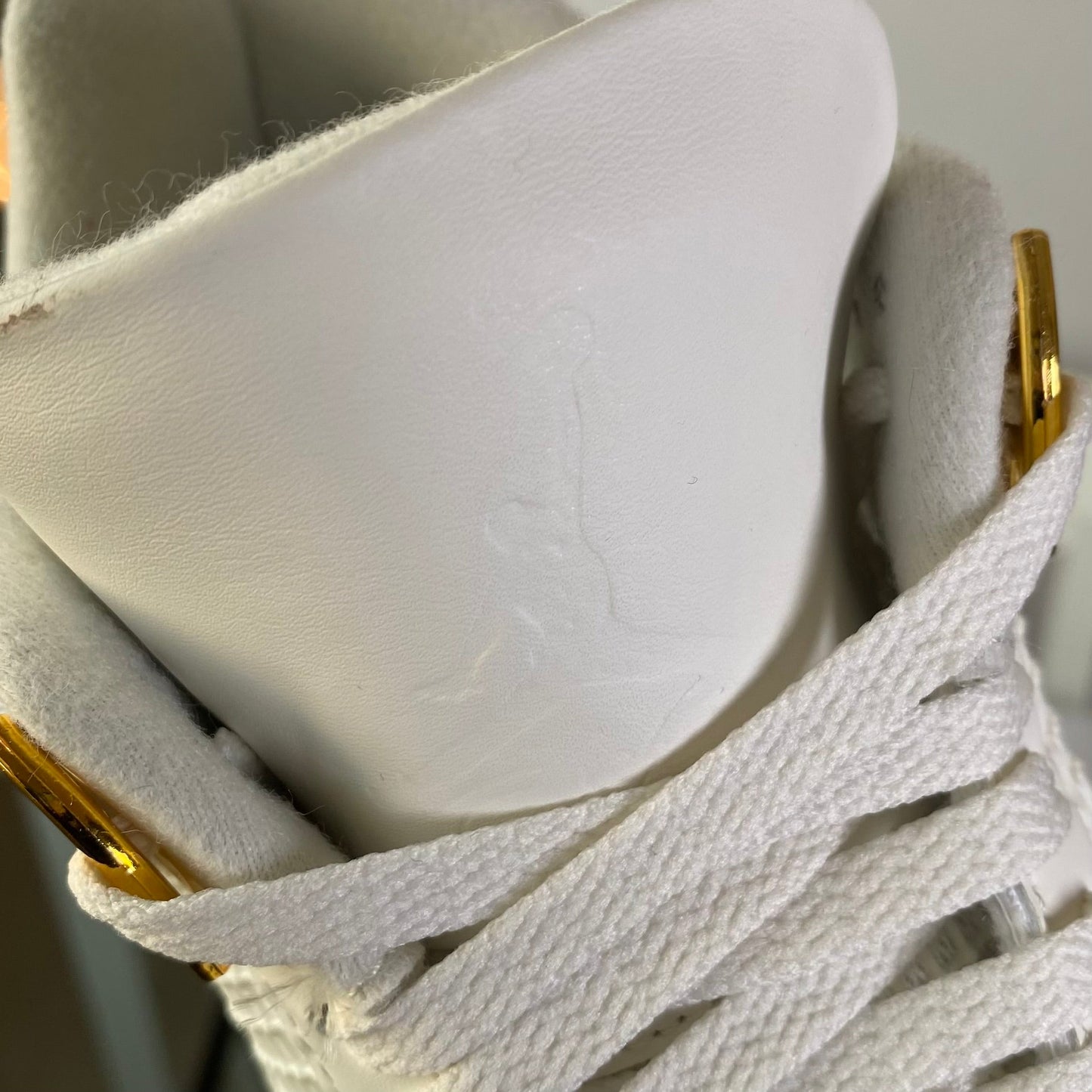 Air Jordan 4 “Metallic Gold”