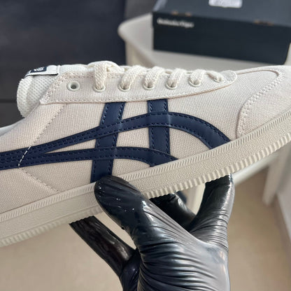 Onitsuka Tiger Tokuten “White Blue”