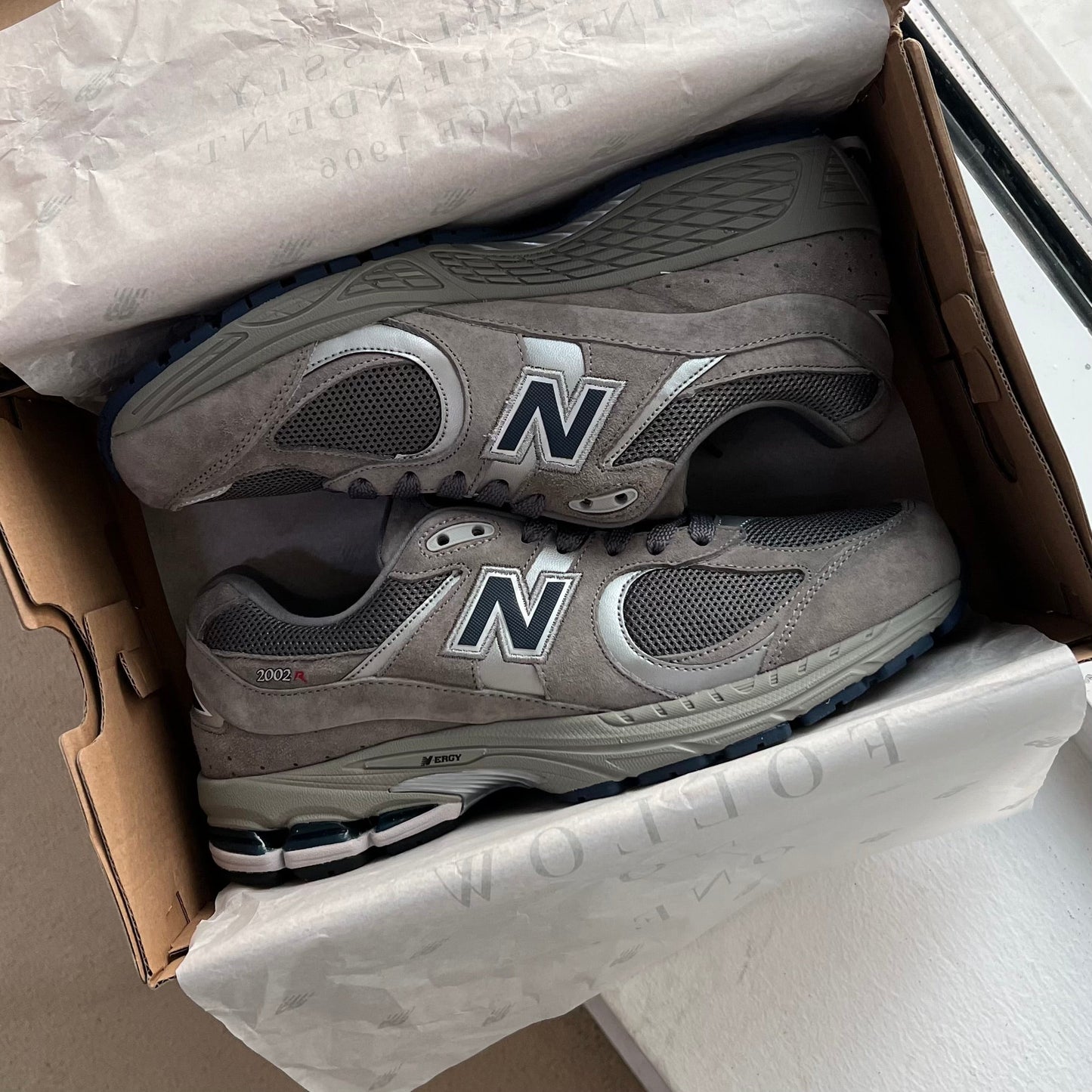 New Balance 2002R “Light Grey”