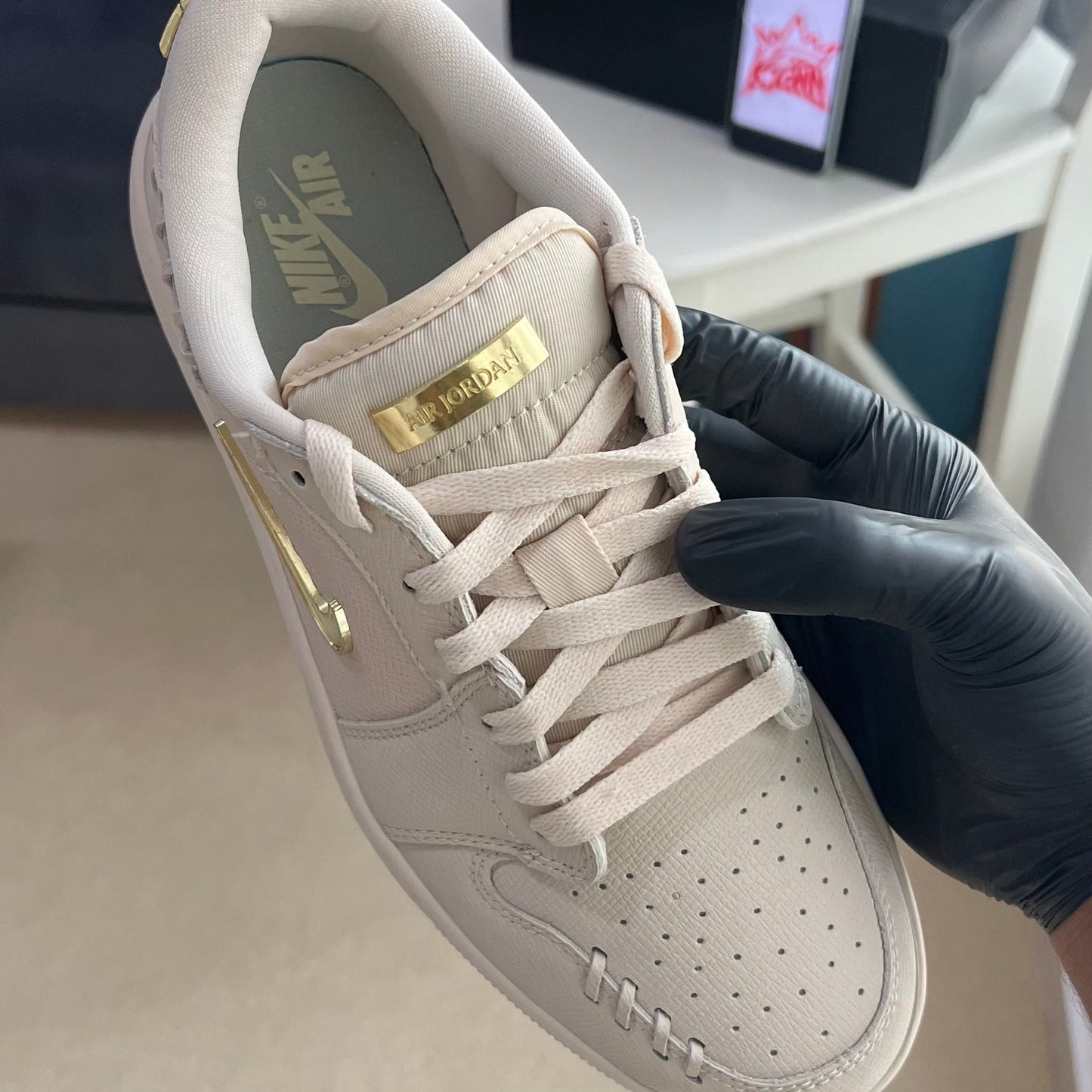 Jordan 1 Low Method of Make “Legend Light Brown”