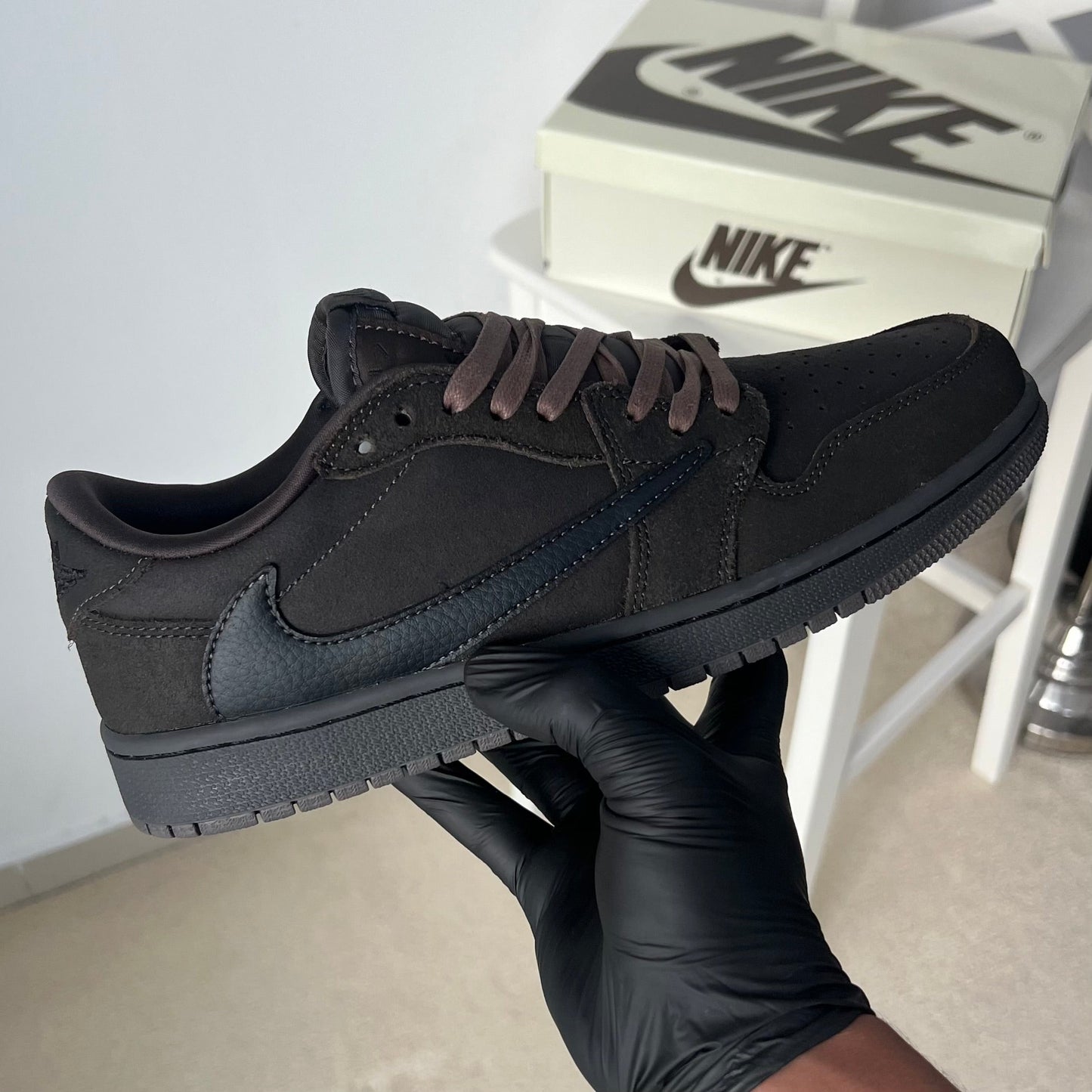 Jordan x Travis Scott Air Jordan 1 Low OG "Velvet Brown"