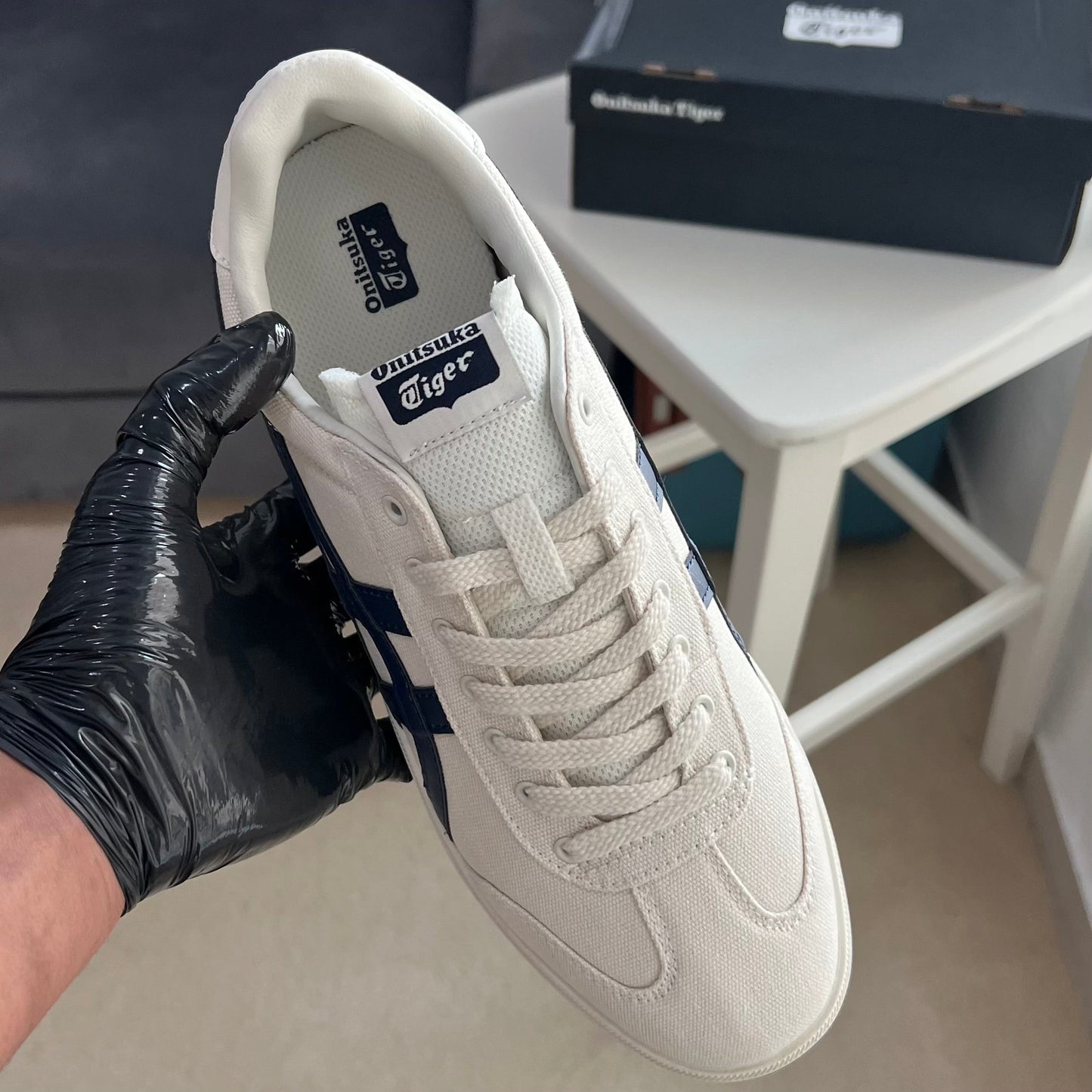 Onitsuka Tiger Tokuten “White Blue”