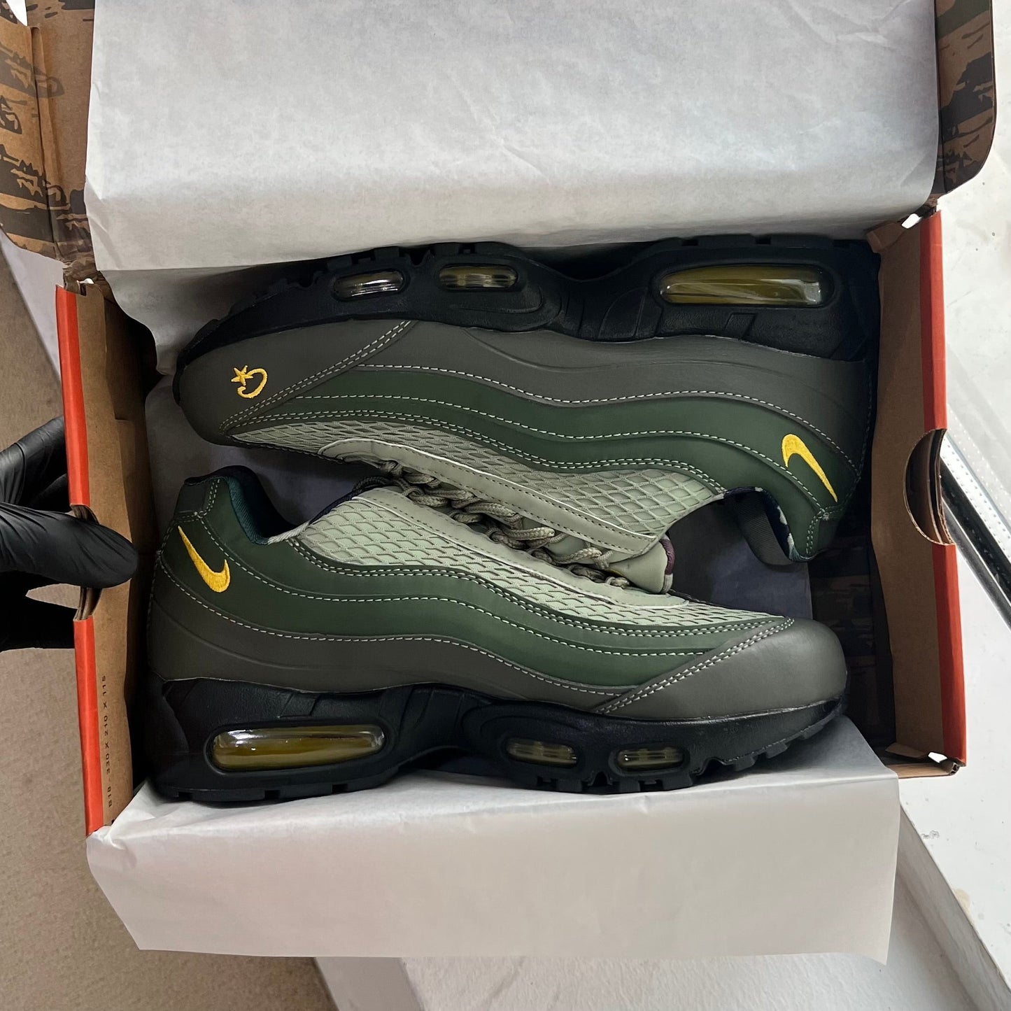 Corteiz x Nike Air Max 95 SP 'RULES THE WORLD' “gutta green”